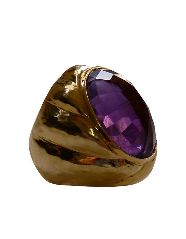 Unusual Verso-Set Amethyst and Gold Ring