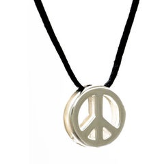 A Silver Peace pendant plated in 18k gold