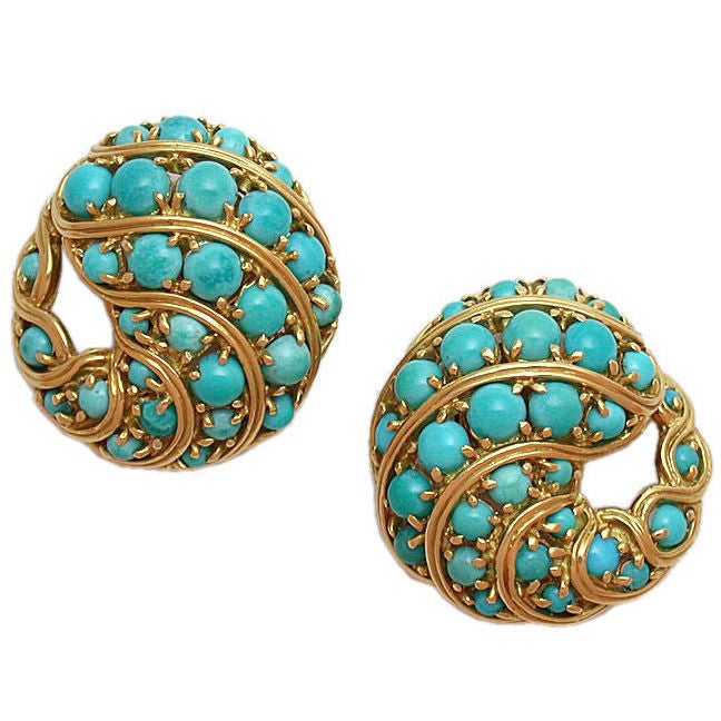Verdura 18kt Gold 
Turquoise "Swirl" Earclips