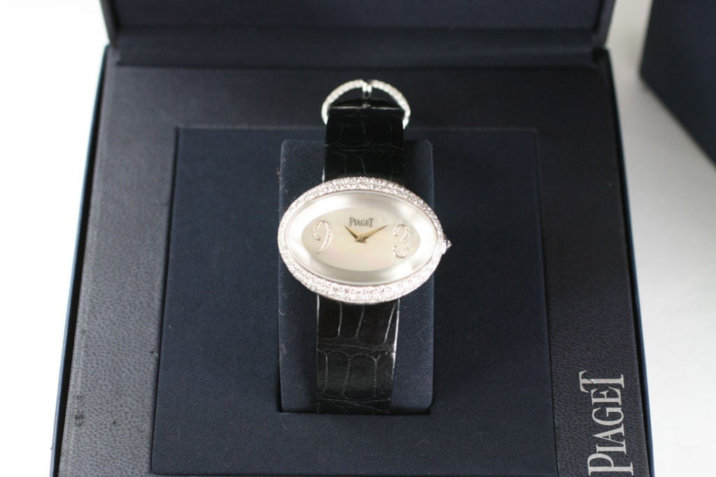 oval shaped ladies watches