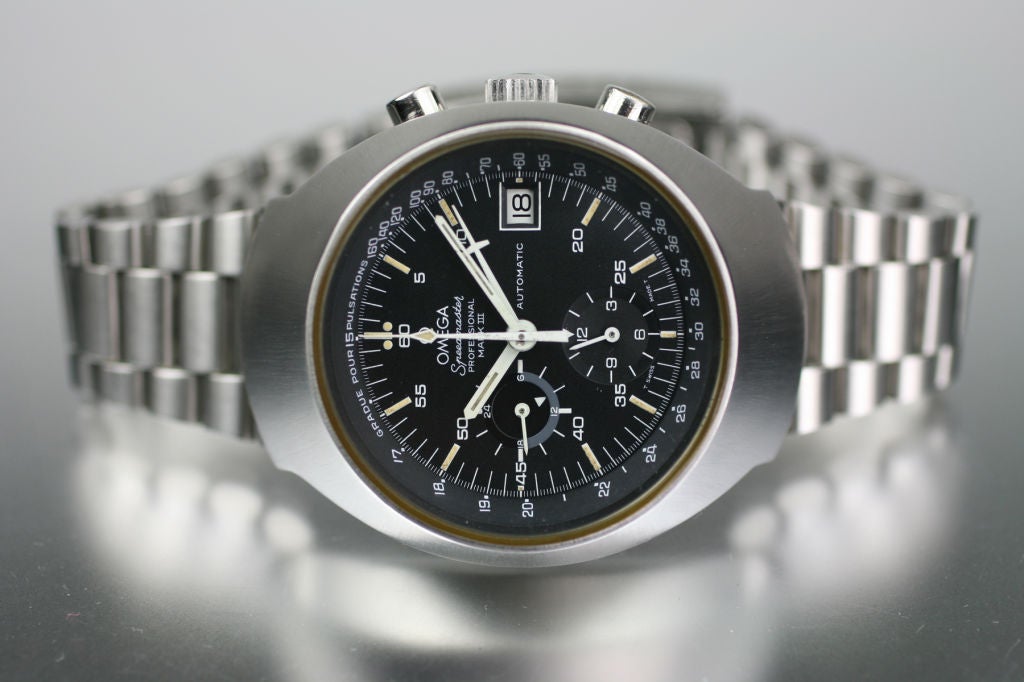 This is a stainless steel vintage Omega Speedmaster Mark III Pilot Line chronograph watch ref # 179.002, circa 1970’s. This is a special model due to the Speedmaster in a Flightmaster case. The case size is 41 x 52 mm and the bracelet is an original