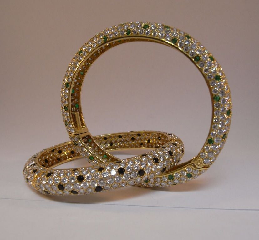 Van Cleef et Arpels leopard spot bangles