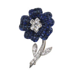 VAN CLEEF & ARPELS New York Invisible Set Sapphire Diamond Flower Brooch