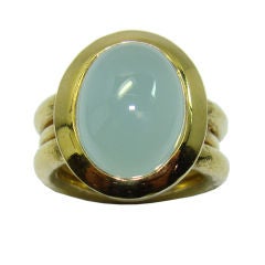 Cabachon Aquamarine Ring in 18K Yellow Gold