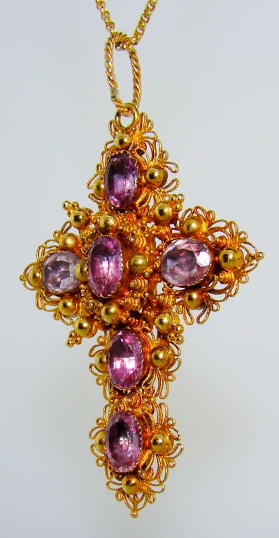 High Carat approximately 20K Yellow Gold, Amazing Thread-Cannatille gold-wire work!, ca. 1830.  Five of the gemstones are foil backed.