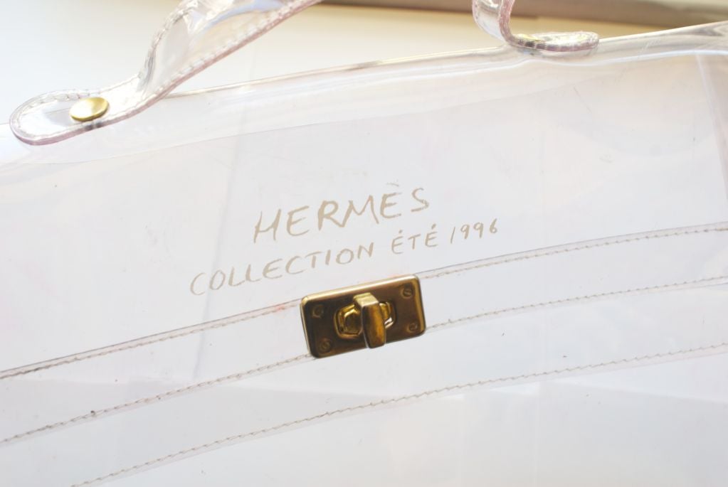 A special edition Kelly bag designed to help you move through airport security quickly!