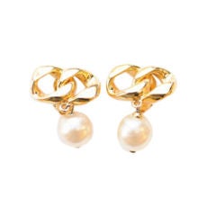 Chanel pearl drop earrings