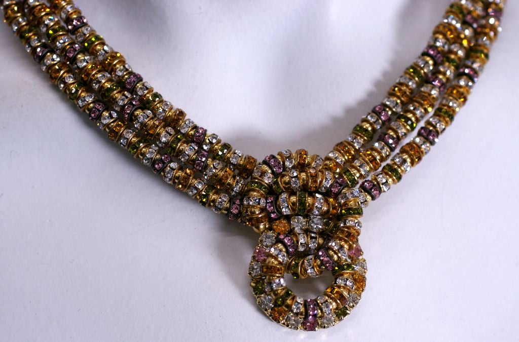 Collana glamour con nodo a rondelle in pavé in vendita 1