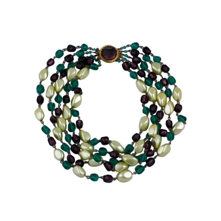 Collier de perles Pate de Verre de la Maison Gripoix en vente