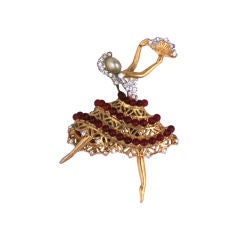 Coro Retro Style Ballerina Brooch, 1940s 5