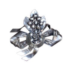 Hobe Sterling Silver Bow with Flowers Large Pin, Circa 1940's 11