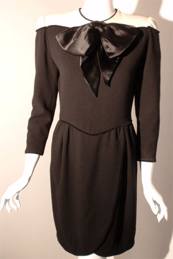 Valentino Black and Cream Wool Day Dress, Circa 1980's For Sale 1