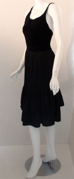 Valentino Night Black Velvet and wool Cocktail Dress with cross straps, 1980's In Excellent Condition In Los Angeles, CA