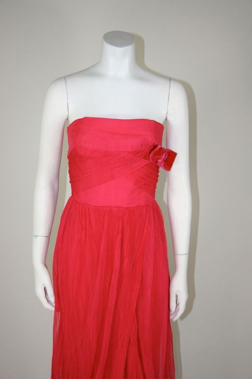 Women's 1950s Pink Perm-a-pleat Chiffon Cockatil Gown w/ Fur Lined Wrap
