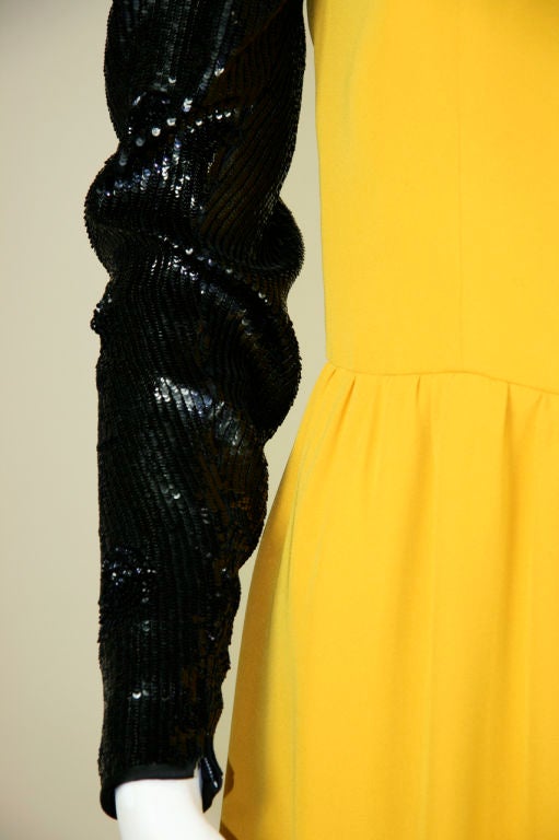 Valentino Couture 1980s Yellow Silk Crêpe Gown For Sale 4