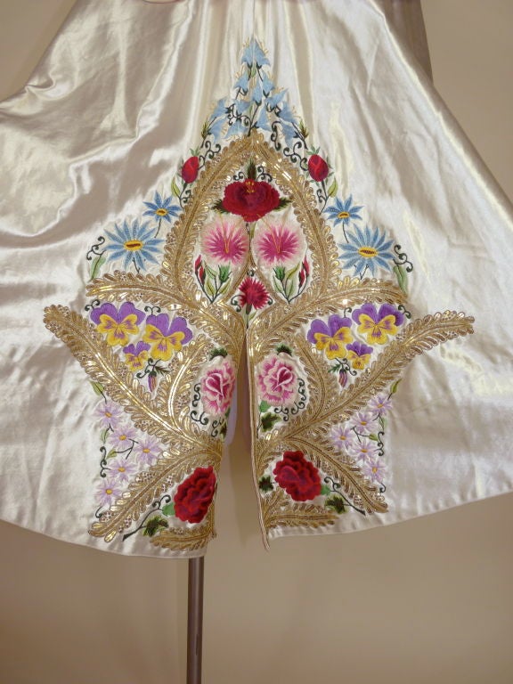 White Satin Spanish Matador's Cape (from Suit of Lights) 1