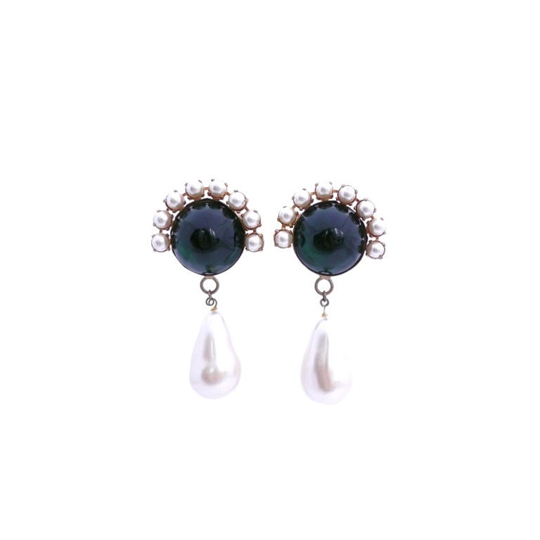 Gripoix Emerald and Pearl Clip-On Earrings For Sale