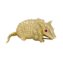 whimsical Lipten ARMADILLO 18K GOLD RUBY BROOCH / PIN