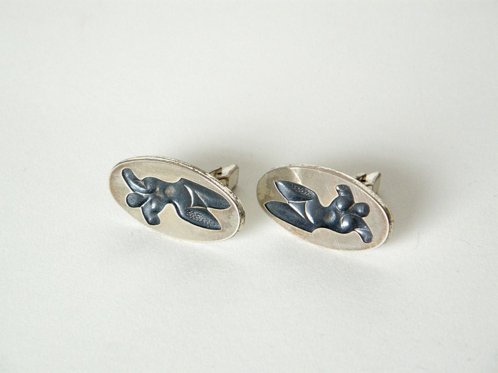 Dunhill Elliptical Cuff Links with Figures 1