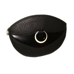 Art Deco Elliptical Clutch with Bakelite Ring Decoration 11