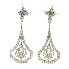 Art Deco Floral Motif Diamond & Platinum Dangling Earrings