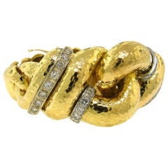 David Webb Diamond, Hammered Yellow Gold
Platinum Bracelet David Webb Diamond, Hammered Yellow Gold
Platinum Bracelet