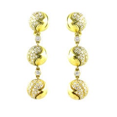 VAN CLEEF & ARPELS Gold and Diamond Earrings