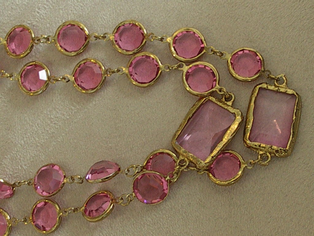 chanel pink pearl necklace