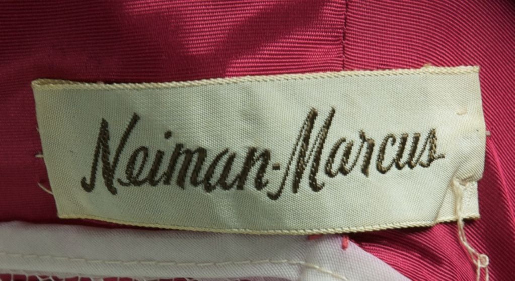 VINTAGE 1960'S FUCHSIA NIEMAN MARCUS SHEATH SILOUETTE DRESS