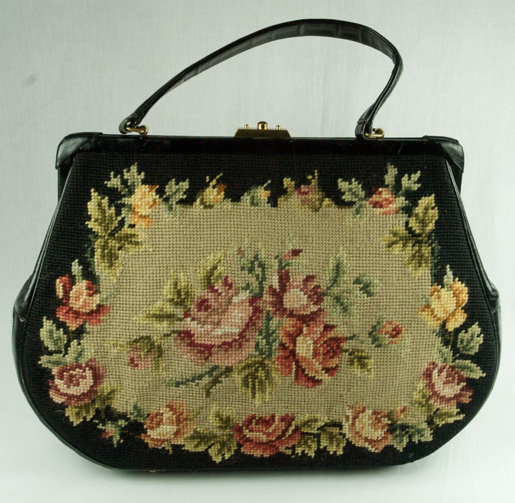 Women's HARD TO FIND & SOUGHT AFTER EXTRA LARGE  1950 TAPESTRY HANDBAG For Sale