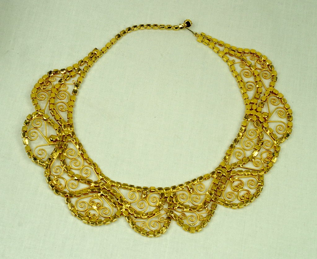 VINTAGE GOLD AND RHINESTONE BIB NECKLACE