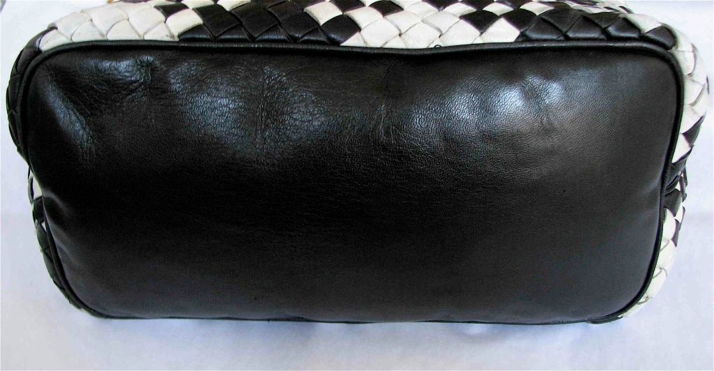 Women's BOTTEGA VENETA black & white leather woven bag