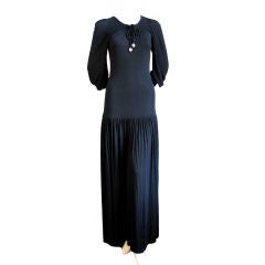 HALSTON black silk jersey gown with ruched neckline