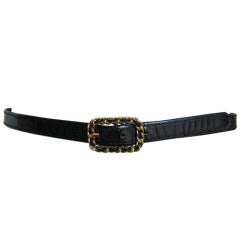 Vintage CHANEL patent leather belt with chain buckle