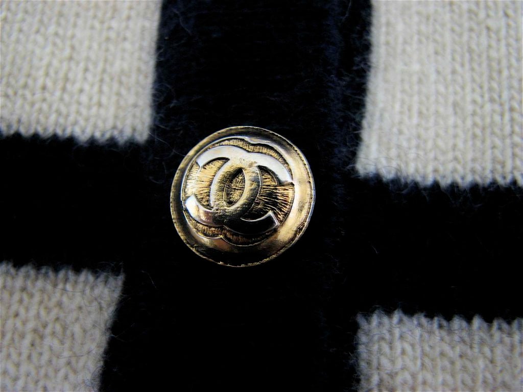 Women's CHANEL nautical navy & cream striped cashmere cardigan