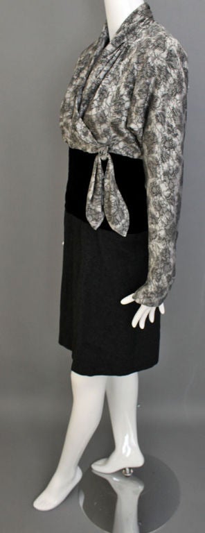 JACQUELINE DE RIBES Wool Silk Velvet Wrap Front Dress 6