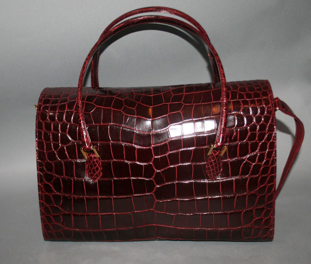 Women's HELENE ARPELS Vtg Burgundy Alligator Satchel Tote Bag