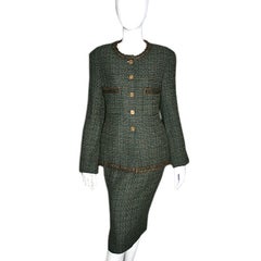 CHANEL Multicolor FantasyTweed Boucle Skirt Suit 40/8