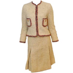 Vintage CHANEL Couture Beige Boucle Skirt Suit US 4