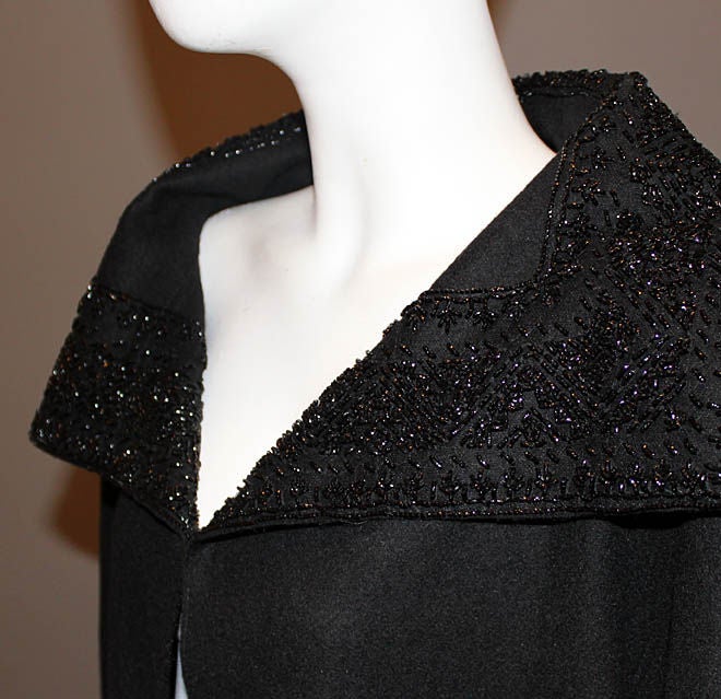 VALENTINO Black Wool Beaded Coat Large For Sale 1