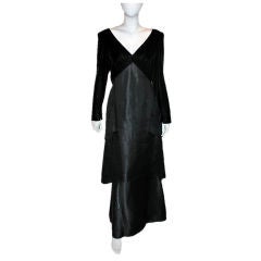 CAROLINA HERRERA Black Velvet Silk Evening Gown 12