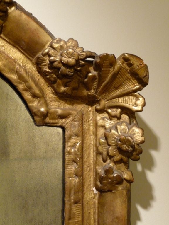 18th Century Giltwood Mirror with Original Glass In Good Condition In Boston, MA