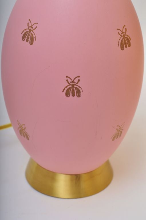 American BEAUTIFUL PAIR OF PINK AND GOLD BEE LAMPS