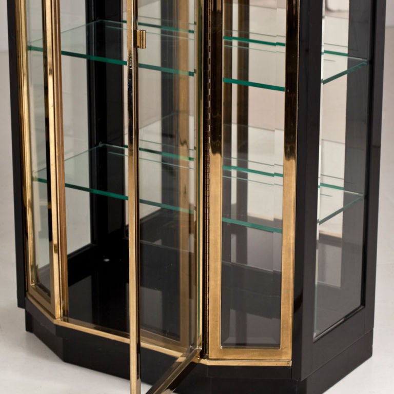 A Single Black Lacquer and Glazed Display Cabinet by Henredon USA 1970s
