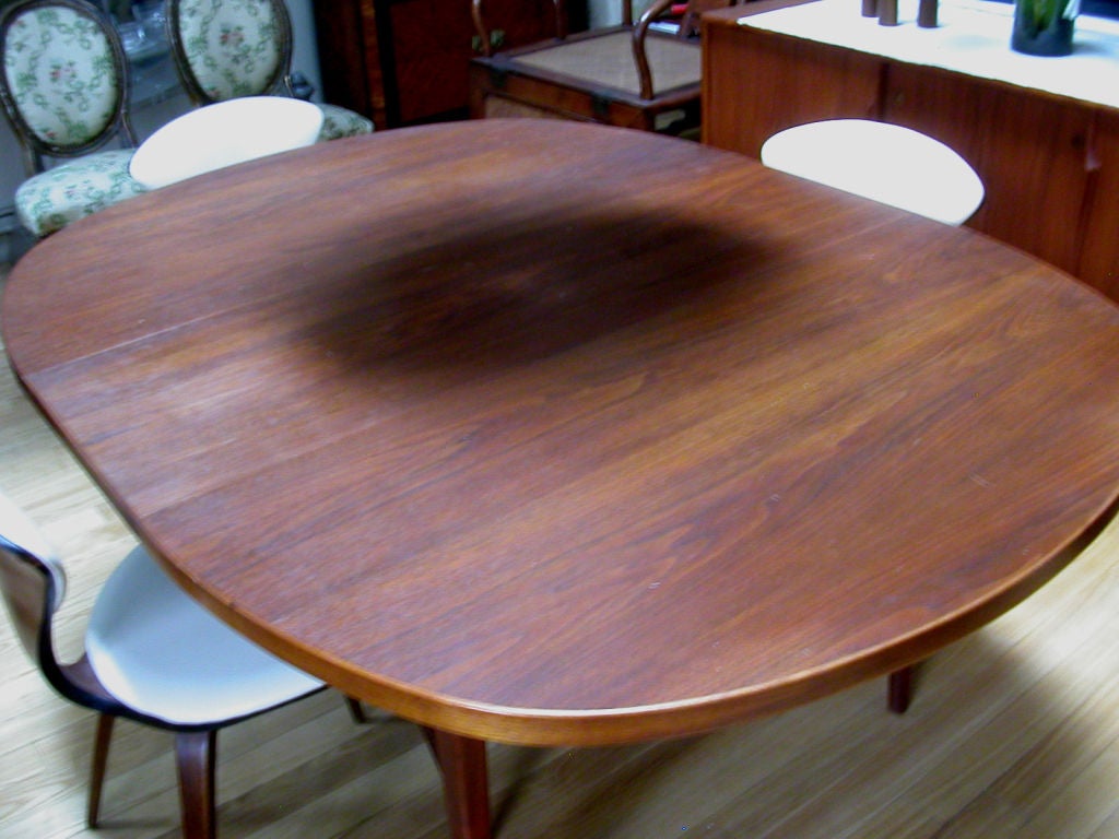 Danish Vintage Walnut Dining Table By Jens Risom For Sale 4