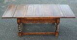 Coffee Table with Pull-Out Leaves