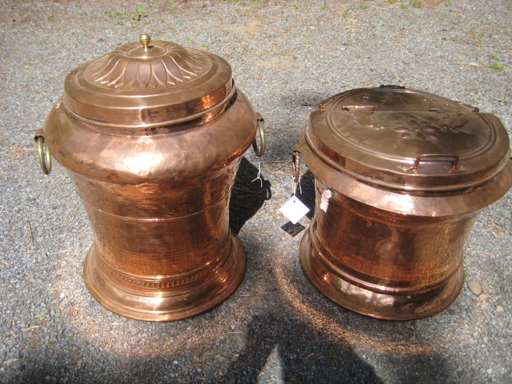 Large Handmade English Raj copper pot (#2 right) For Sale 7