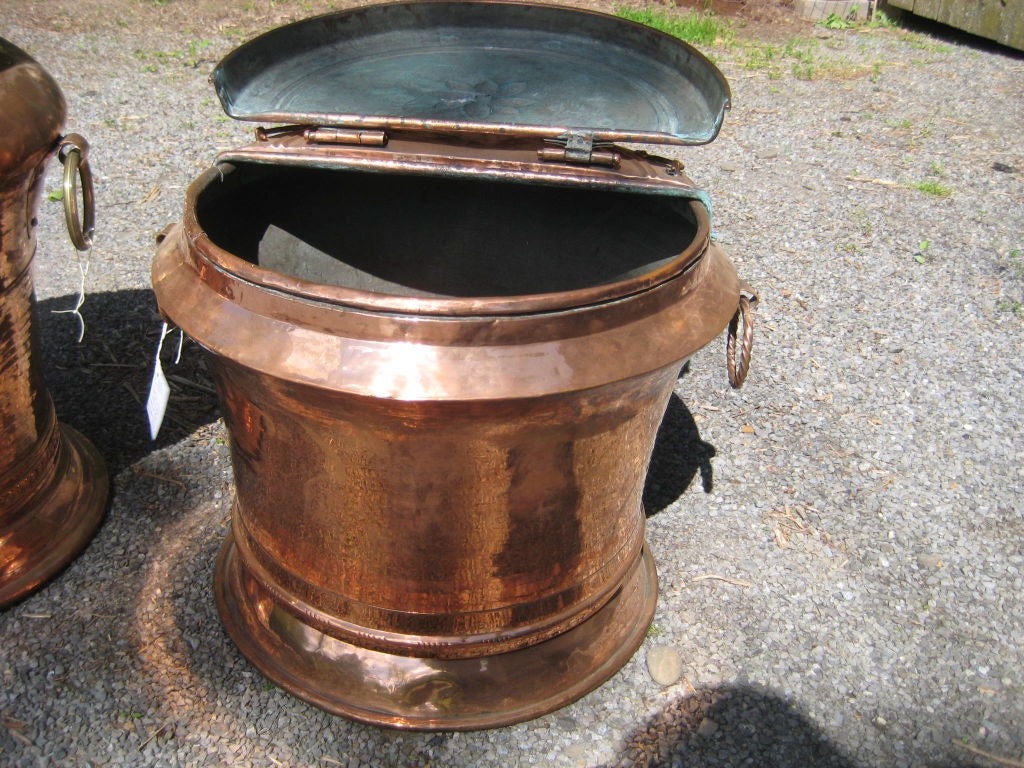 Large Handmade English Raj copper pot (#2 right) For Sale 4