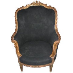 Elegant Louis XVI Style Finely Carved and Gilt Bergere