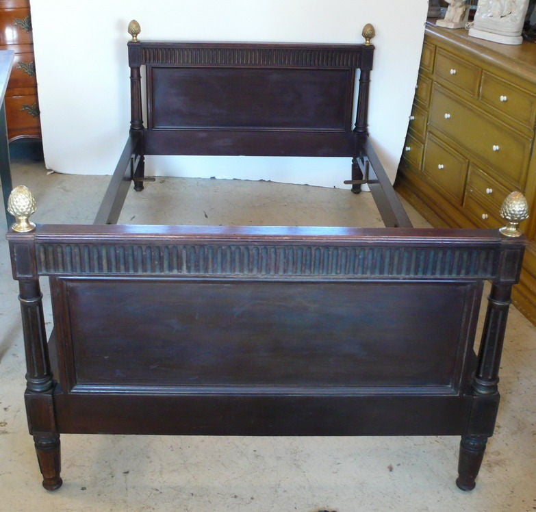 Great Mahogany Day Bed with Brass Finials